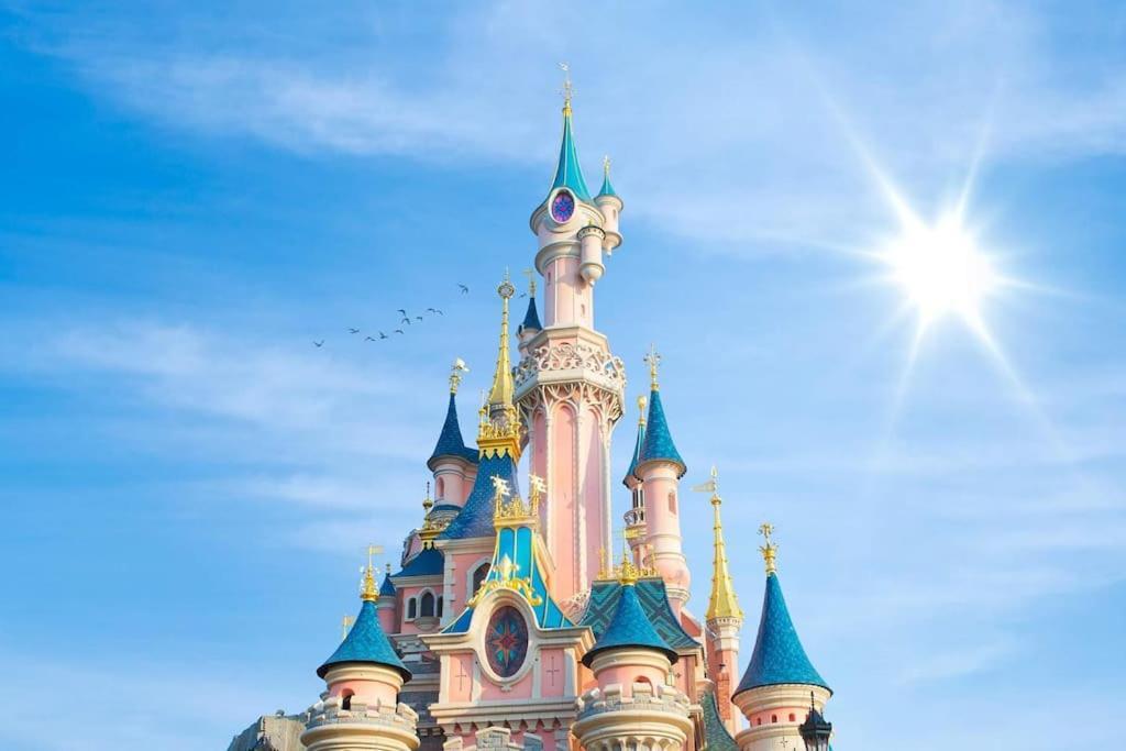 A Deux Pas De La Magie - Ideal Disneyland & Paris Bussy-Saint-Georges Kültér fotó