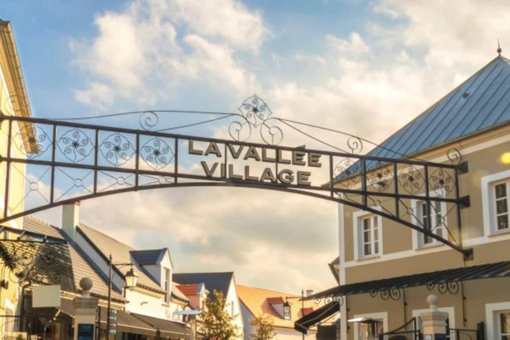 A Deux Pas De La Magie - Ideal Disneyland & Paris Bussy-Saint-Georges Kültér fotó